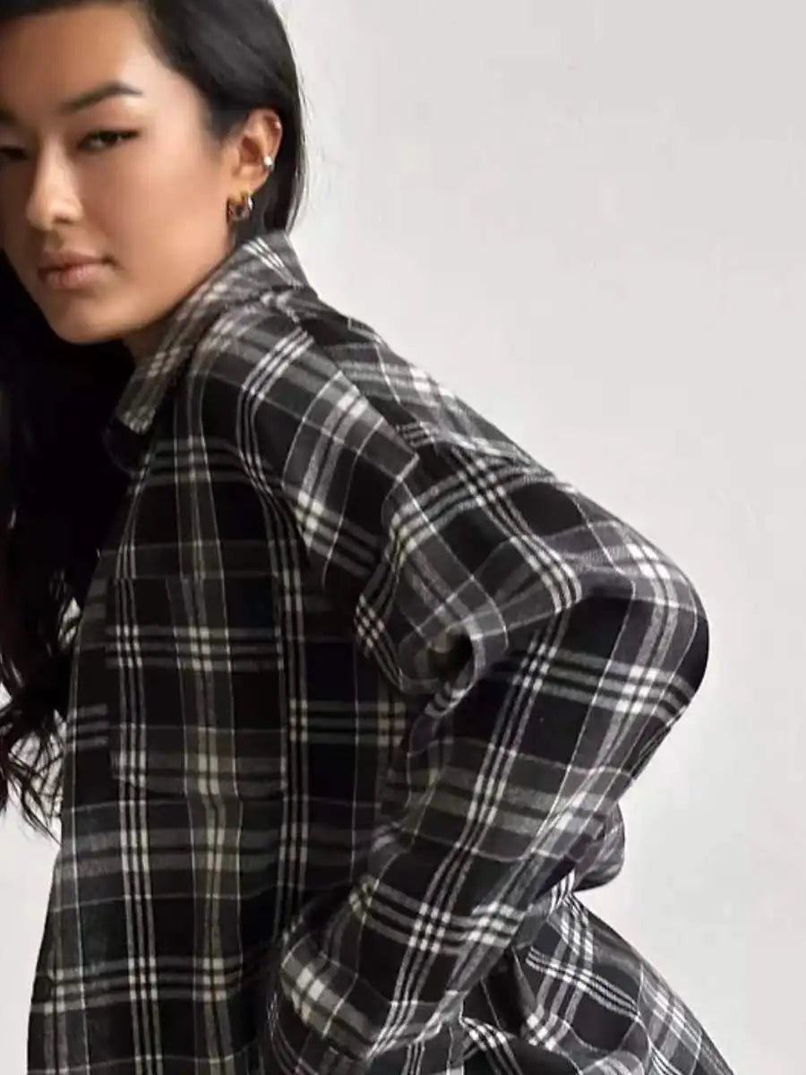 Alira - Oversized Checkered Shirt